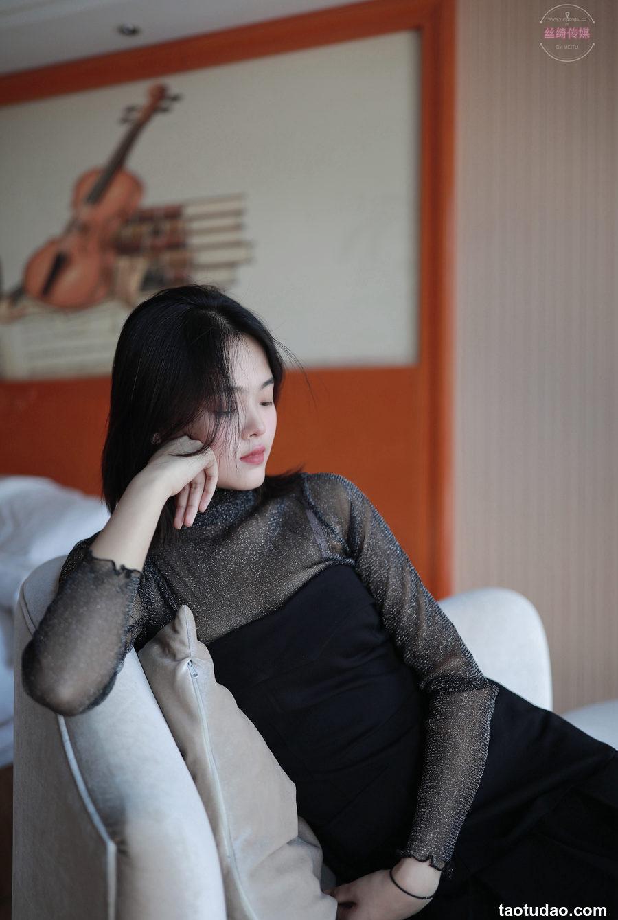 丝绮传媒-双人丝足大哥和阿离肉丝+字母黑丝【图包+视频】（豪华版）[159+2V-5.296G]