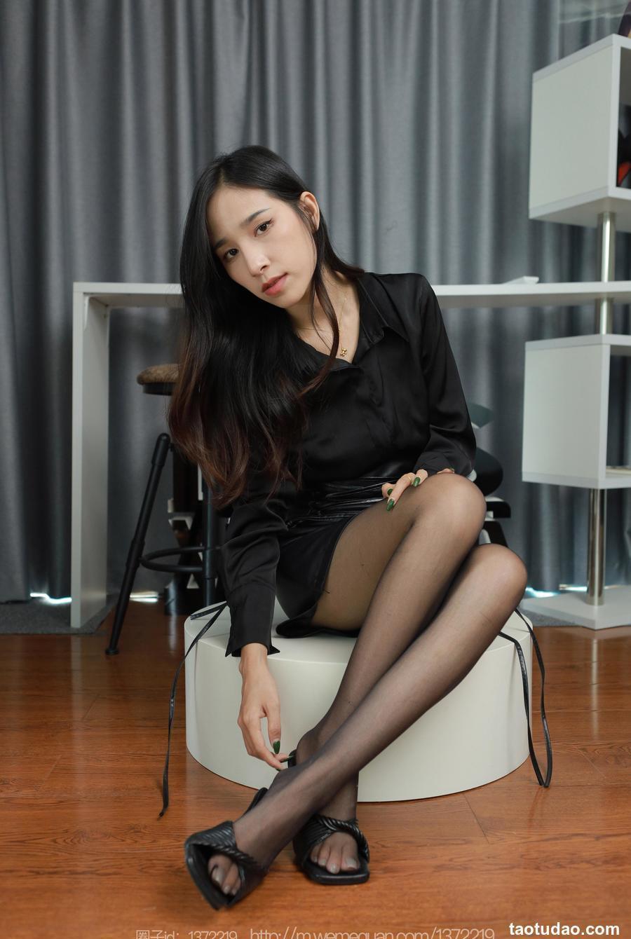 [IESS异思趣向] 2023.09.20 丝享家 1538 美子《灵活走位》[76P-78M]