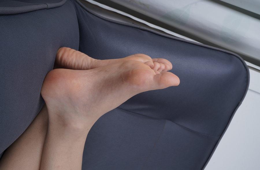 Pary摄影 NO.106 美女小陈展示白棉袜+光脚[104P／1.06GB]