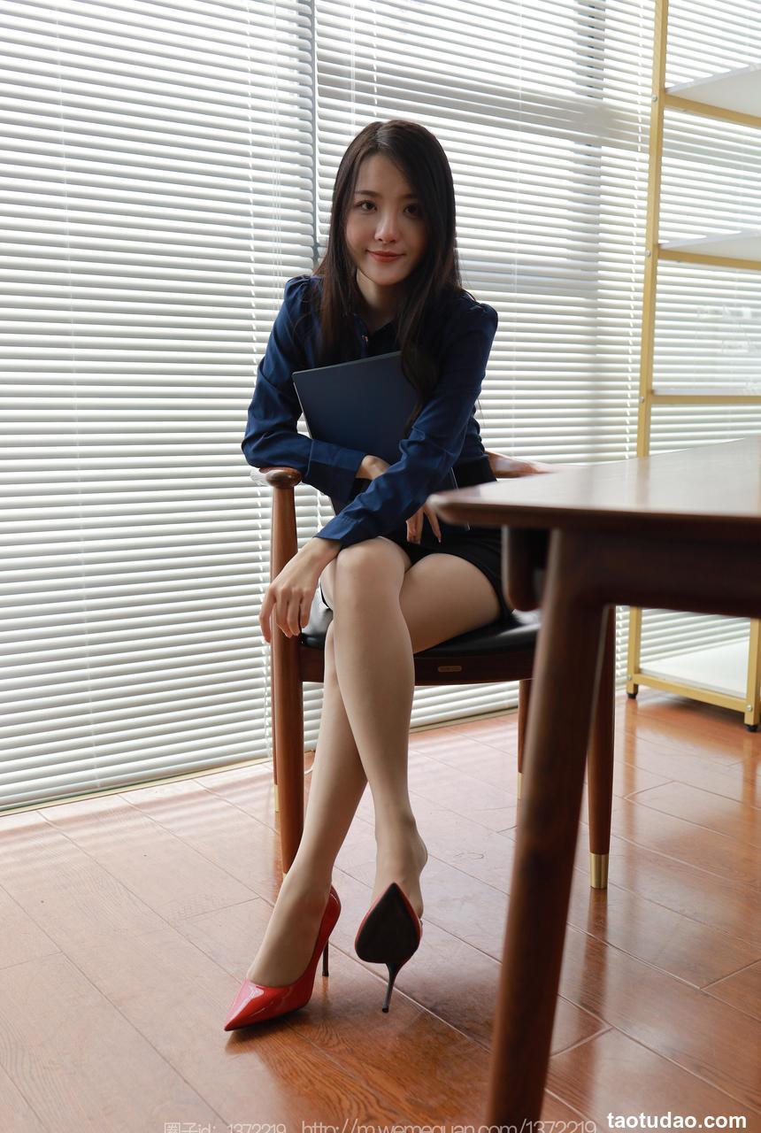 [IESS异思趣向] 2023.03.05 丝享家 1381 婉萍《晒晒太阳》[91P-84.4M]