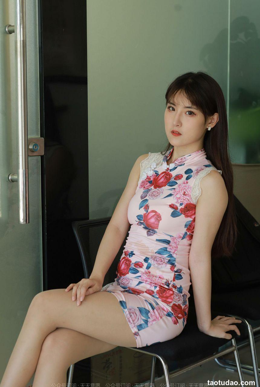 [IESS异思趣向] 2022.09.05 丝享家 1198 小宝《粉红佳人》[87P76MB]