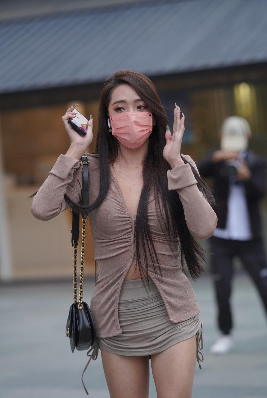 都市丽人美臀美腿美眉【208P-3.33G】