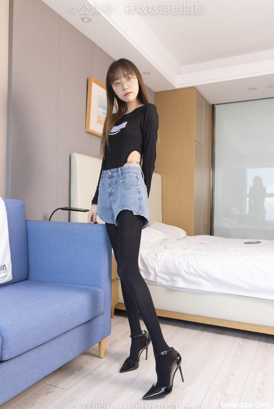 [BoBoSocks袜啵啵]NO.321 稚予-高跟鞋、厚黑丝[150P+1V／6.01GB]