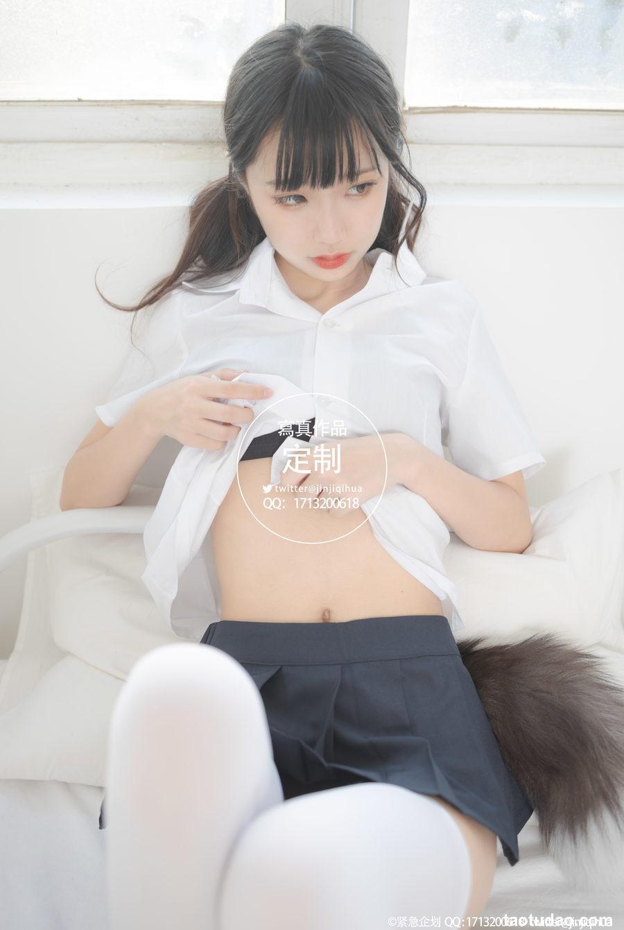 紧急企划 NO.005 - 一只喵喵梓 [68P+1V-490MB]