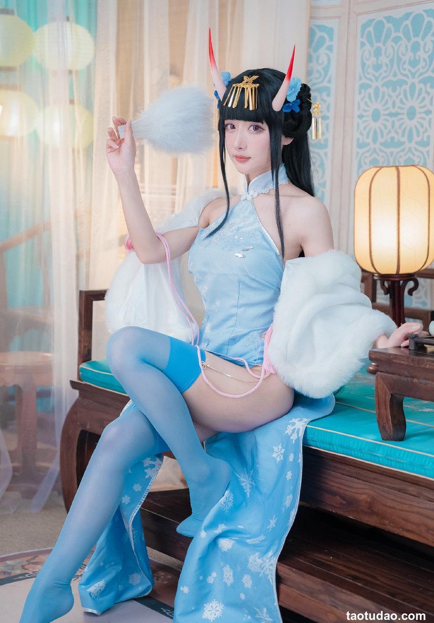 紫氯氯 -  能代 貅 旗袍 [18P-38MB]