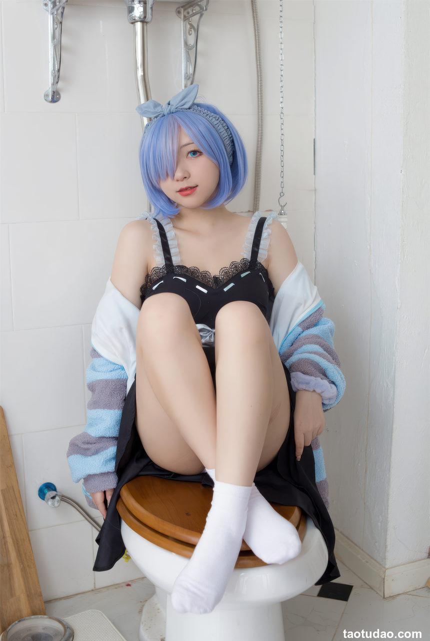 花铃  - 蕾姆居家 服 [30P-208MB]