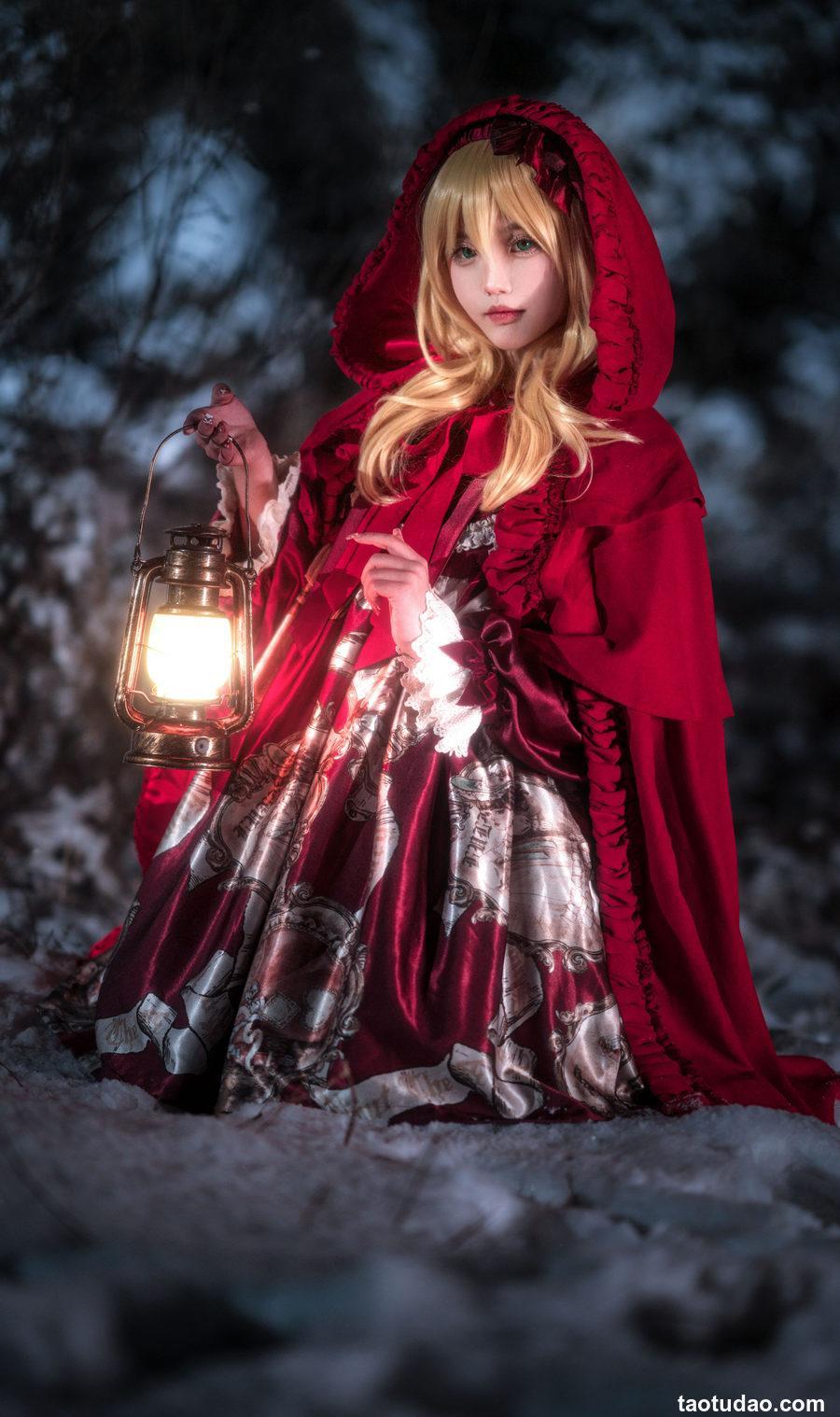 洛可ss – Little Red Riding Hood 小红帽 [12P-130MB]