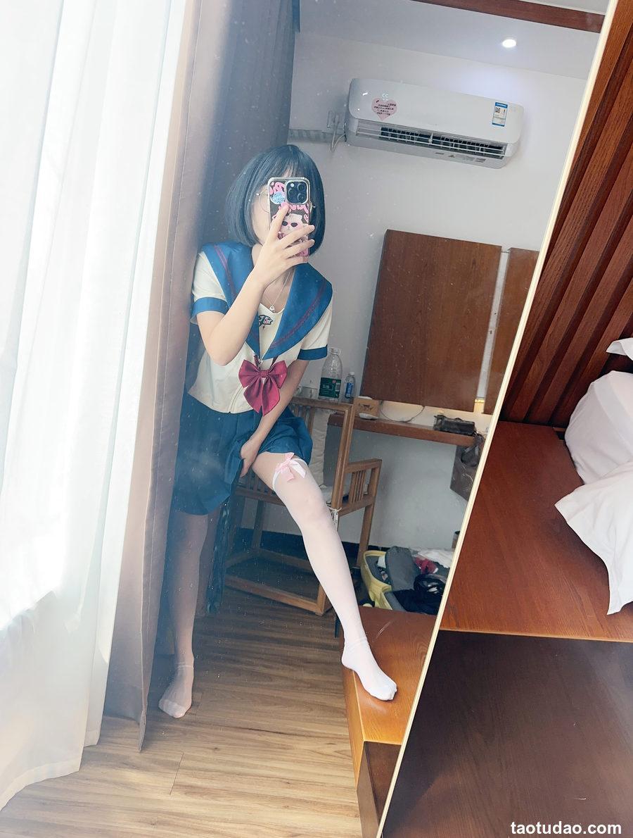 胜利的小生活 - 水手裙 [6P+1V-72MB]