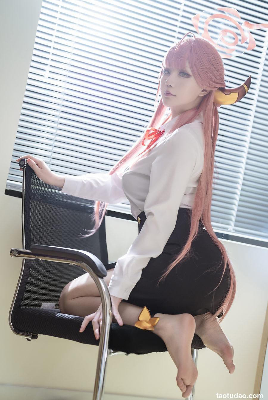 星之迟迟 -  23年10月计划B 碧蓝档案-陆八魔爱露 [90P-531MB]