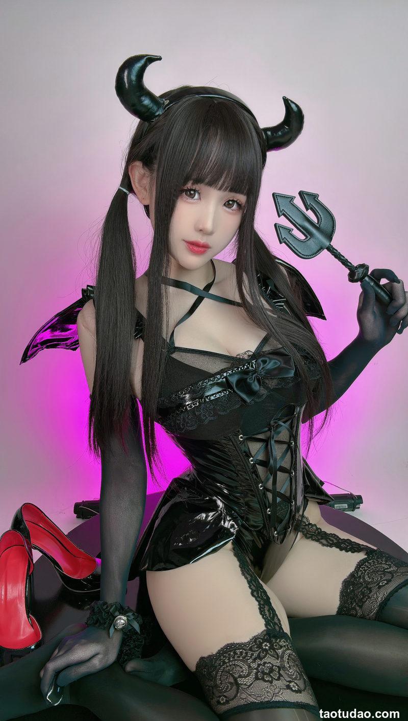 miko酱 - 蛇蝎魅魔 [31P-68MB]