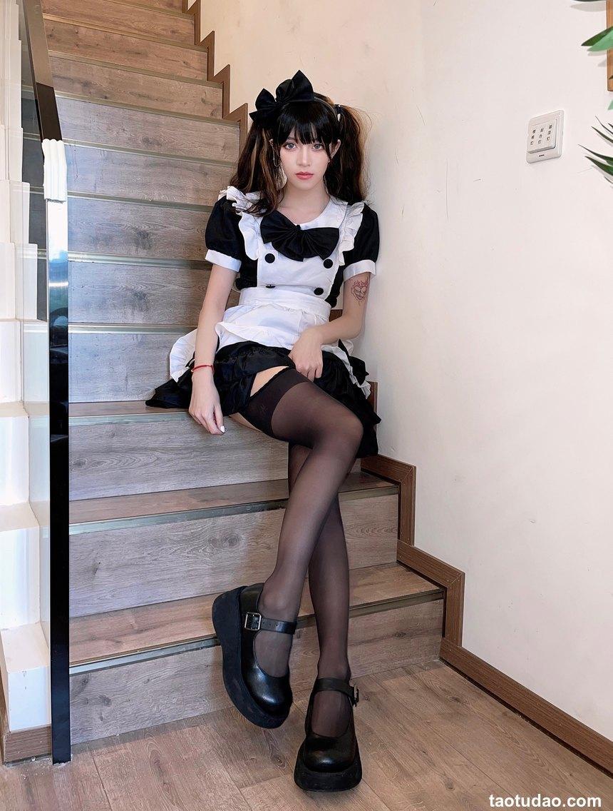 Kettoe -  女仆 [53P-224MB]