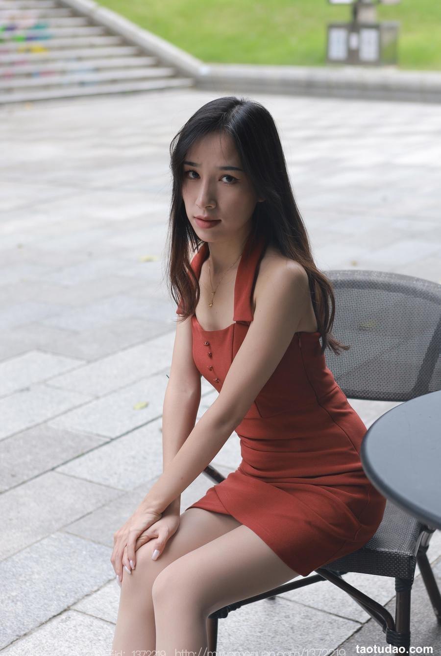 [IESS异思趣向] 2023.07.27 丝享家 1492 美子《街头丽人》[86P-102.7M]