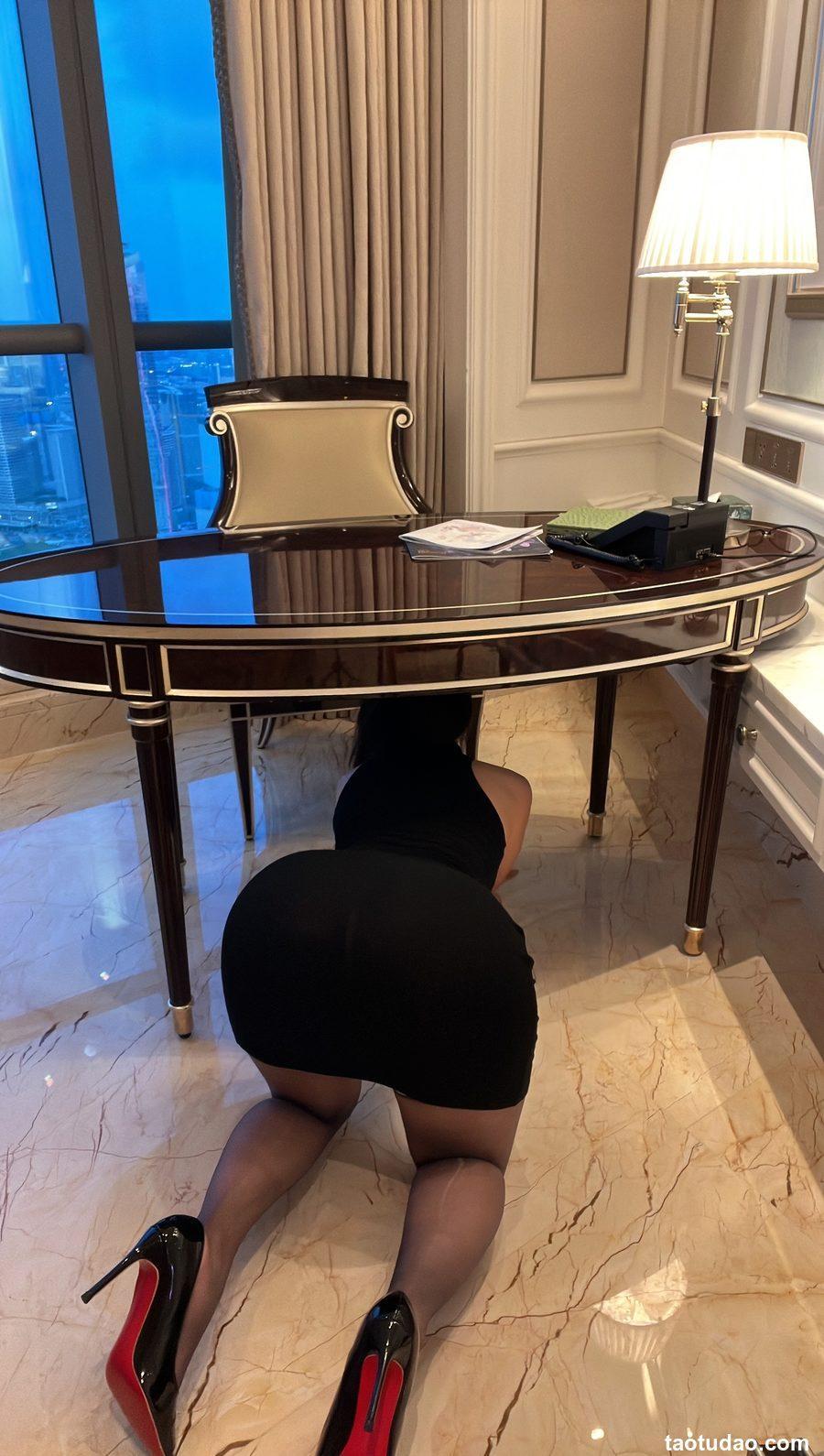 陈大小姐 - 黑色连衣裙 [37P-56MB]