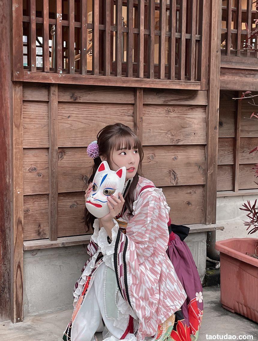 泥泥汝 NO.05 2022年01月 私人寫真側拍 [440P26V-1.37GB]