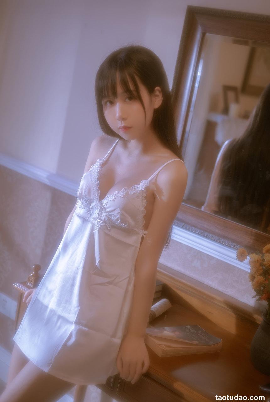 萌芽儿o0 - 遐想 [27P-631MB]