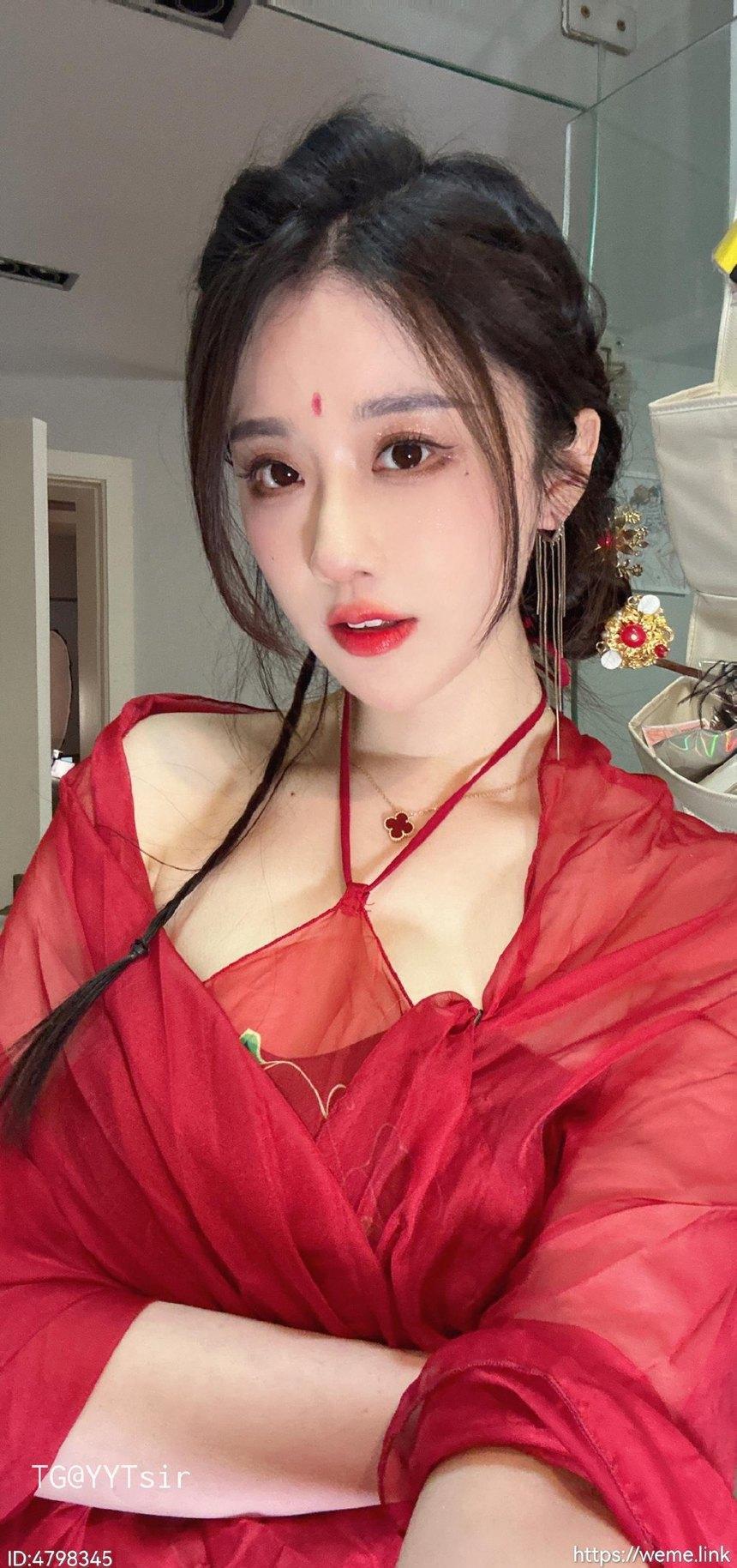 轩子巨二兔 -微密圈系列图片视频 [196P+23V-534M]