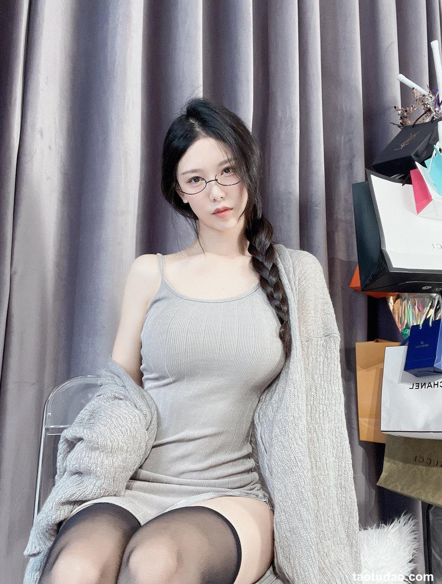 抖娘-利世  宅女 [40P-136MB]