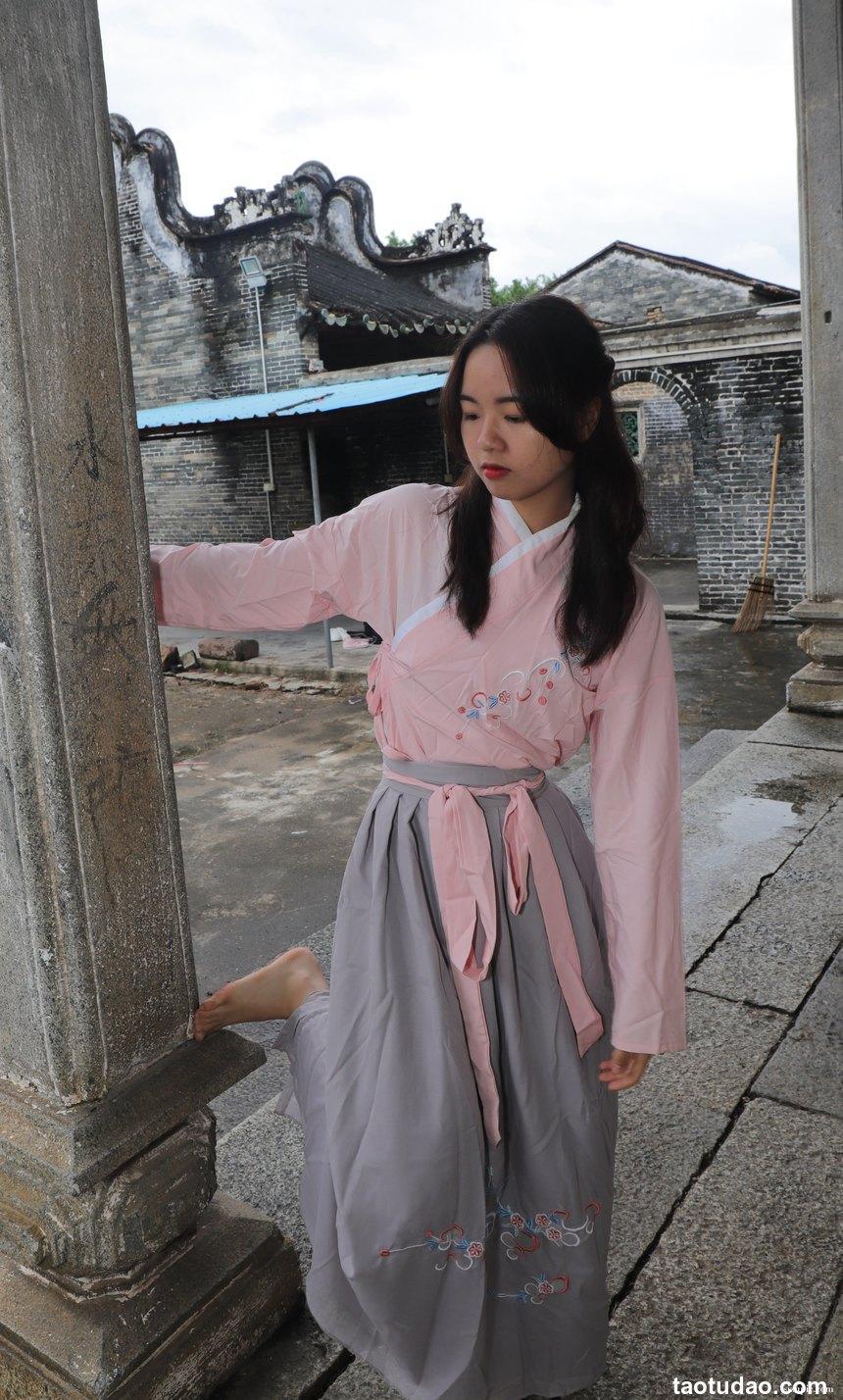 Pary摄影 NO.017 小淇穿上汉服赤脚游玩古镇[134P／497MB]