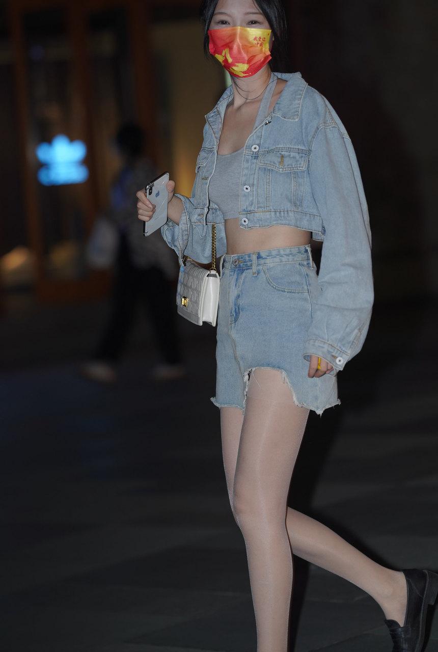 都市丽人牛仔丝袜【261P-3.9】