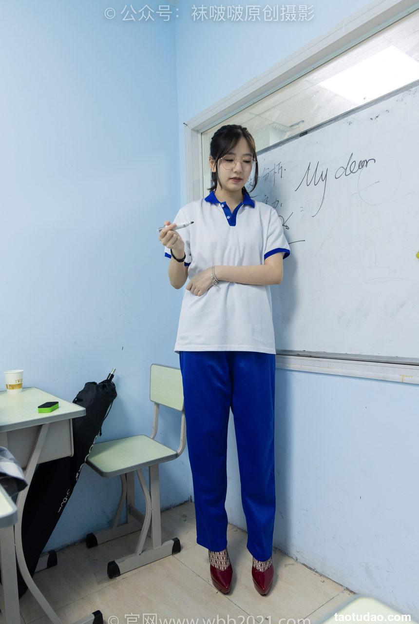 [BoBoSocks袜啵啵]NO.375 小甜豆-高跟鞋、黑色蕾丝网袜、校服裤里丝[160P+1V／7.68GB]