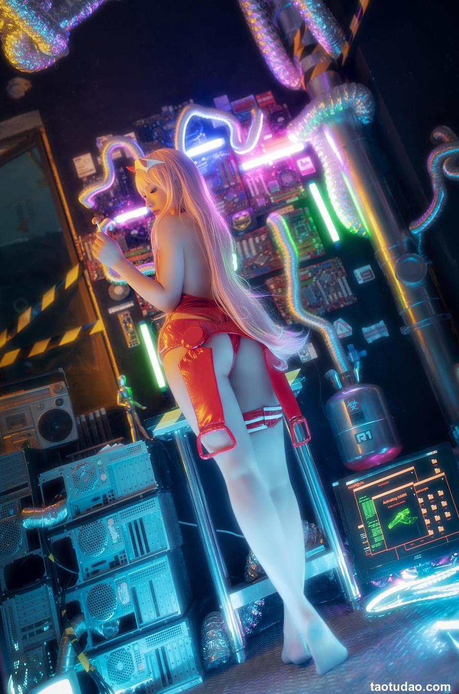 立花花 - NO.04 舰长 国家队02驾驶服 [14P-17MB]