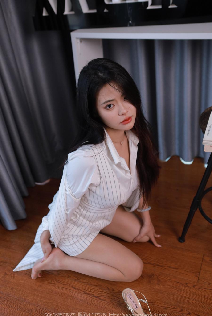 [IESS异思趣向] 2023.11.08 丝享家 1580 兔兔《白色恋人》[81P-102.5M]