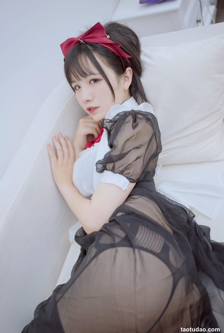 阿半今天很开心  - 透明女仆 [39P-166MB]