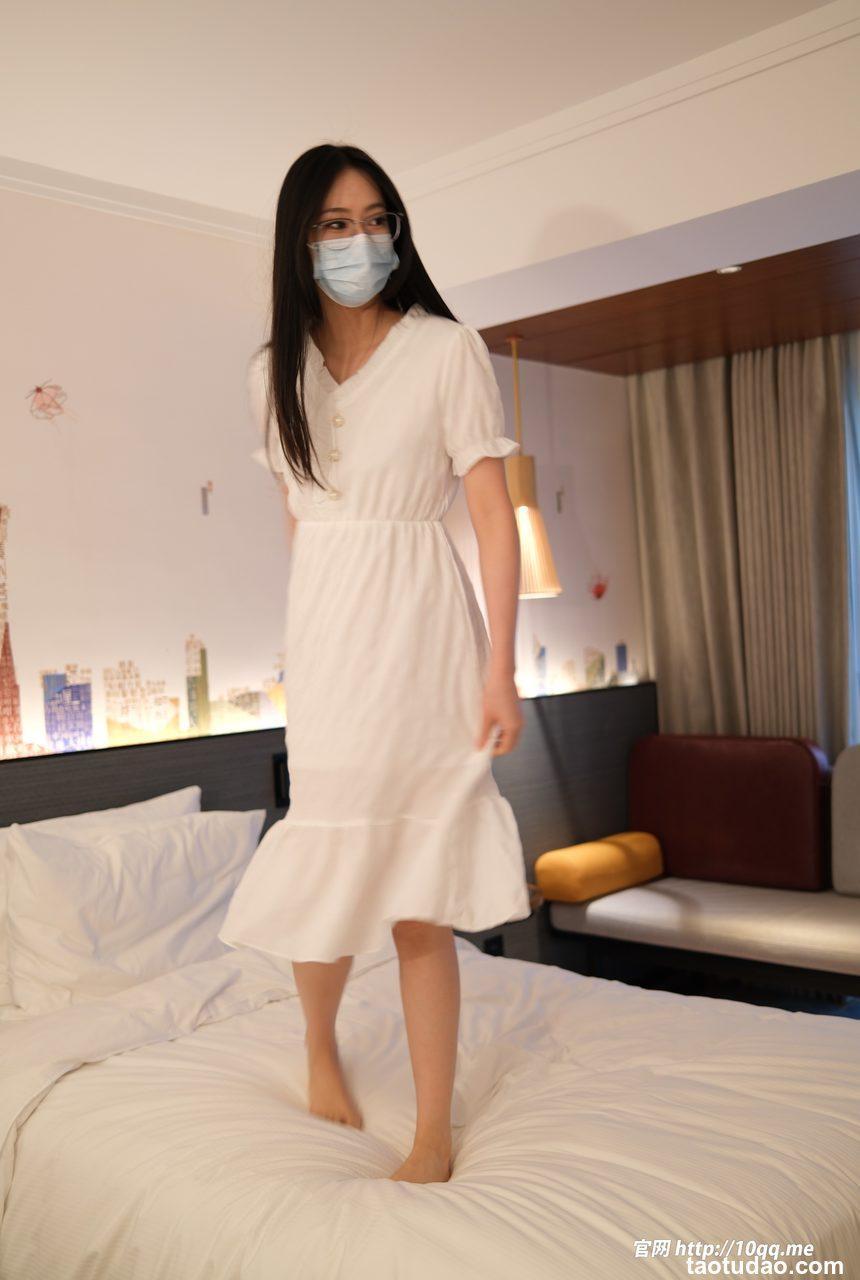 [ROSI口罩系列]2024.08.13 NO.2984[91+1P／75MB]