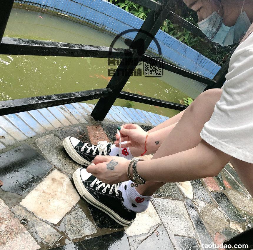 [誉铭传媒]袜足摄影 2020年 NO.041[86P+1V／0.98GB]