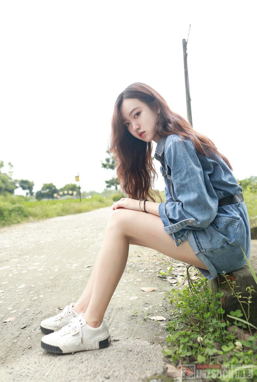 [MZSOCK]爱美足 NO.255 雯雯[133P+1V／2.22GB]