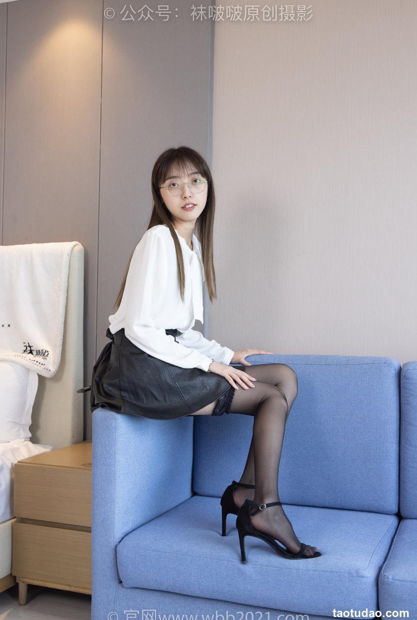 [BoBoSocks袜啵啵]NO.285 稚予-两双高跟鞋、灰丝大腿袜、黑丝大腿袜[145P+1V／5.46GB]