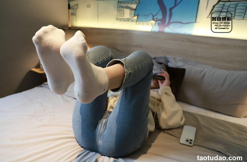 [誉铭传媒]袜足摄影 2023年《助力作品第01期》[90P+1V／1.17GB]