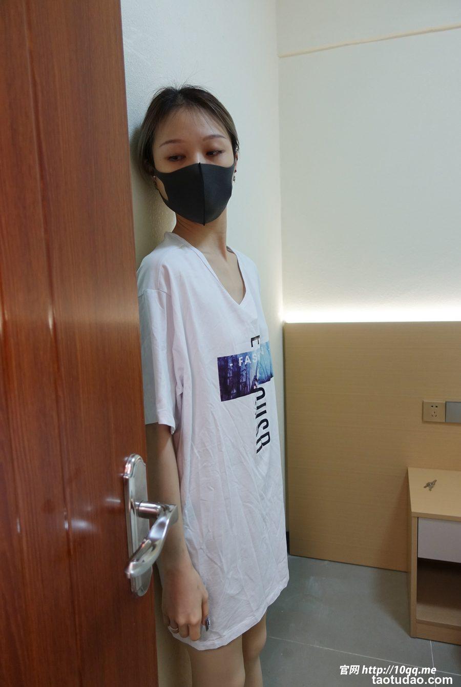 [ROSI口罩系列]2024.03.09 NO.2827[64+1P／71MB]