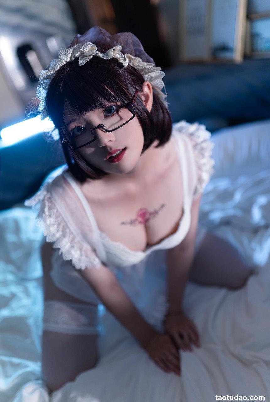 Natsuko夏夏子 -  透明女仆 [76P-844MB]