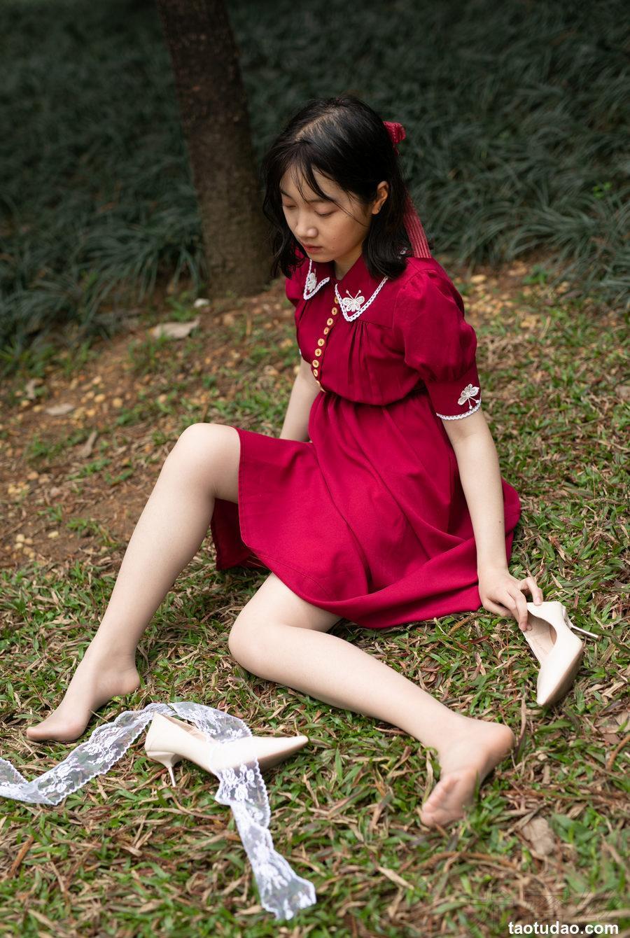 [尤蜜丝]穿搭写真 NO.044[55P／372MB]