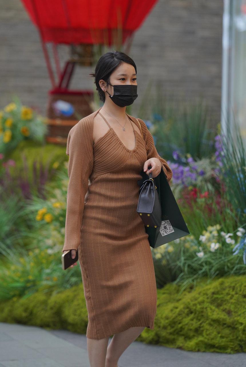 都市丽人气质包臀长裙美女【169P-2.58G】