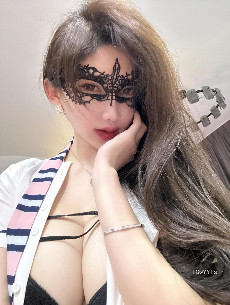 周研希  微密圈系列合集 套图+视频 [3套-229MB]