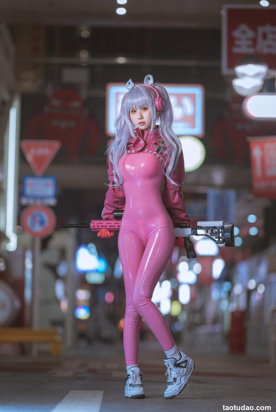 萌芽儿o0 –  爱丽丝 [108P-3V-1006.3M]