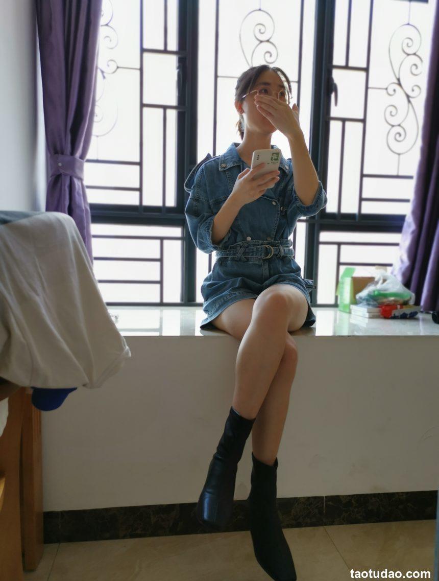 鱼鱼足影 NO.011 - 周周[180P+1V／849MB]