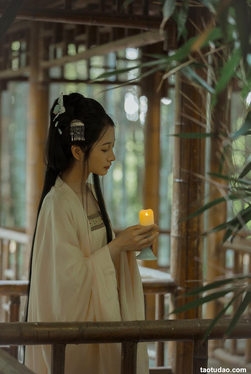 [YITUYU艺图语]2022.12.23 荣耀时，她是象征 五月的三花猫[21+1P／139MB]