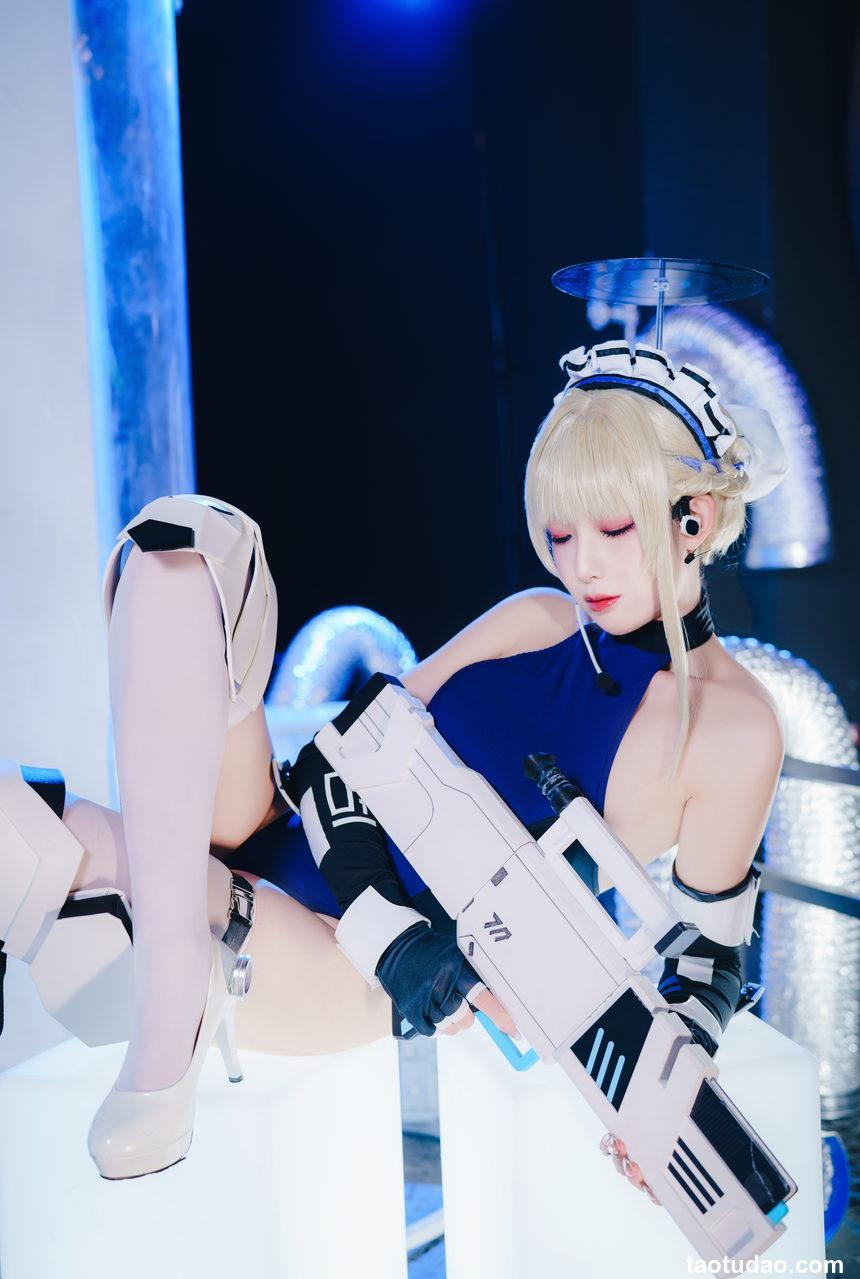 封疆疆v-飞鸟马时竞泳[41P-514MB]