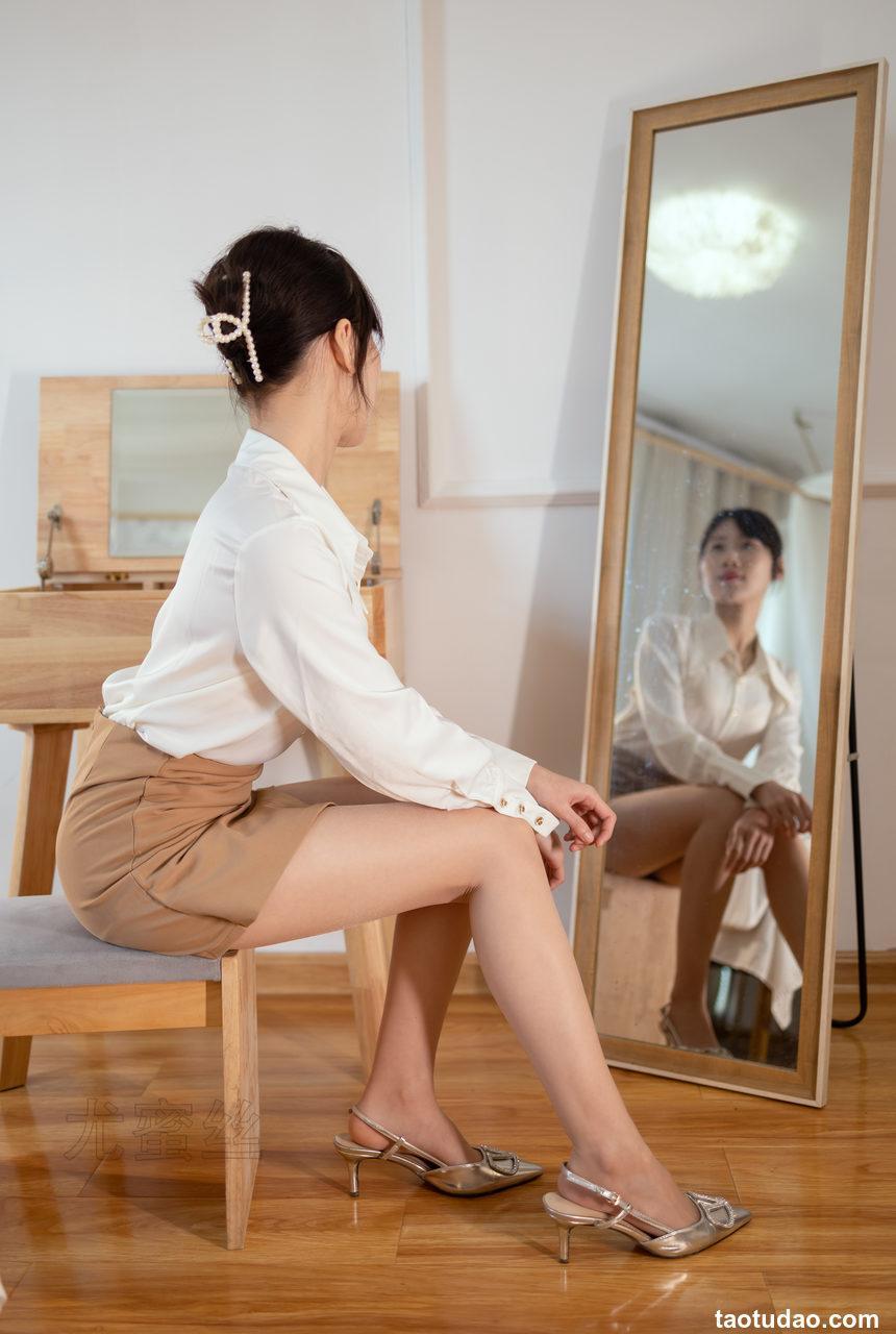 [尤蜜丝]穿搭写真 NO.097[97P+1V／820MB]