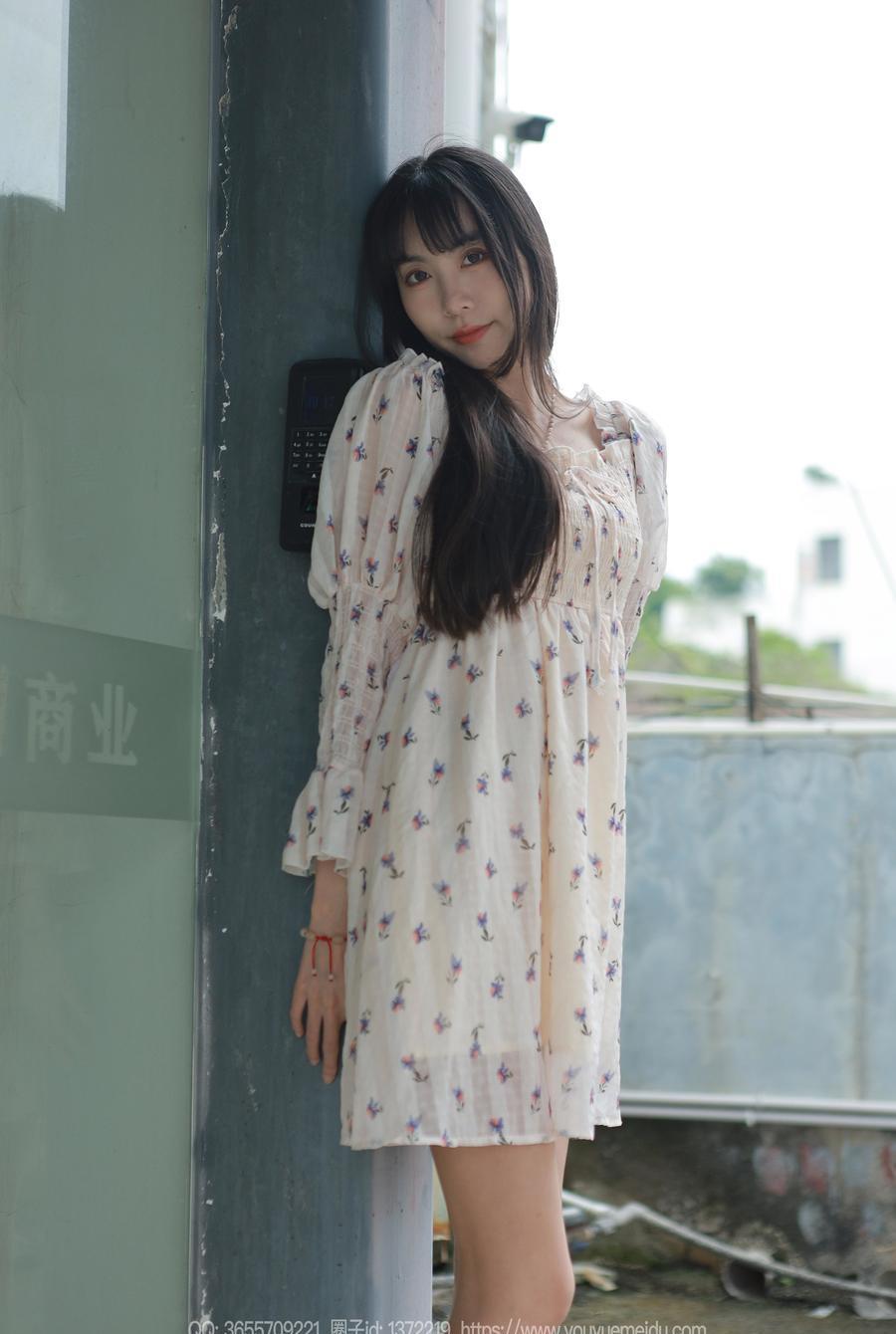 [IESS异思趣向] 2023.10.15 丝享家 1559 团团《风吹裙子》[83P-84.2M]