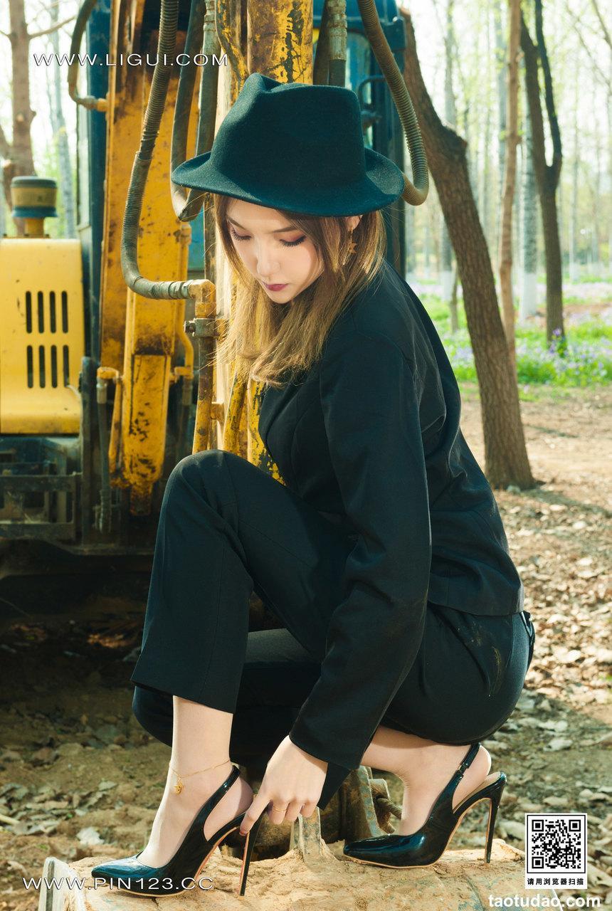 [Ligui丽柜] 2023.04.10 《野外柑丝》心心 [59+1P-79M]