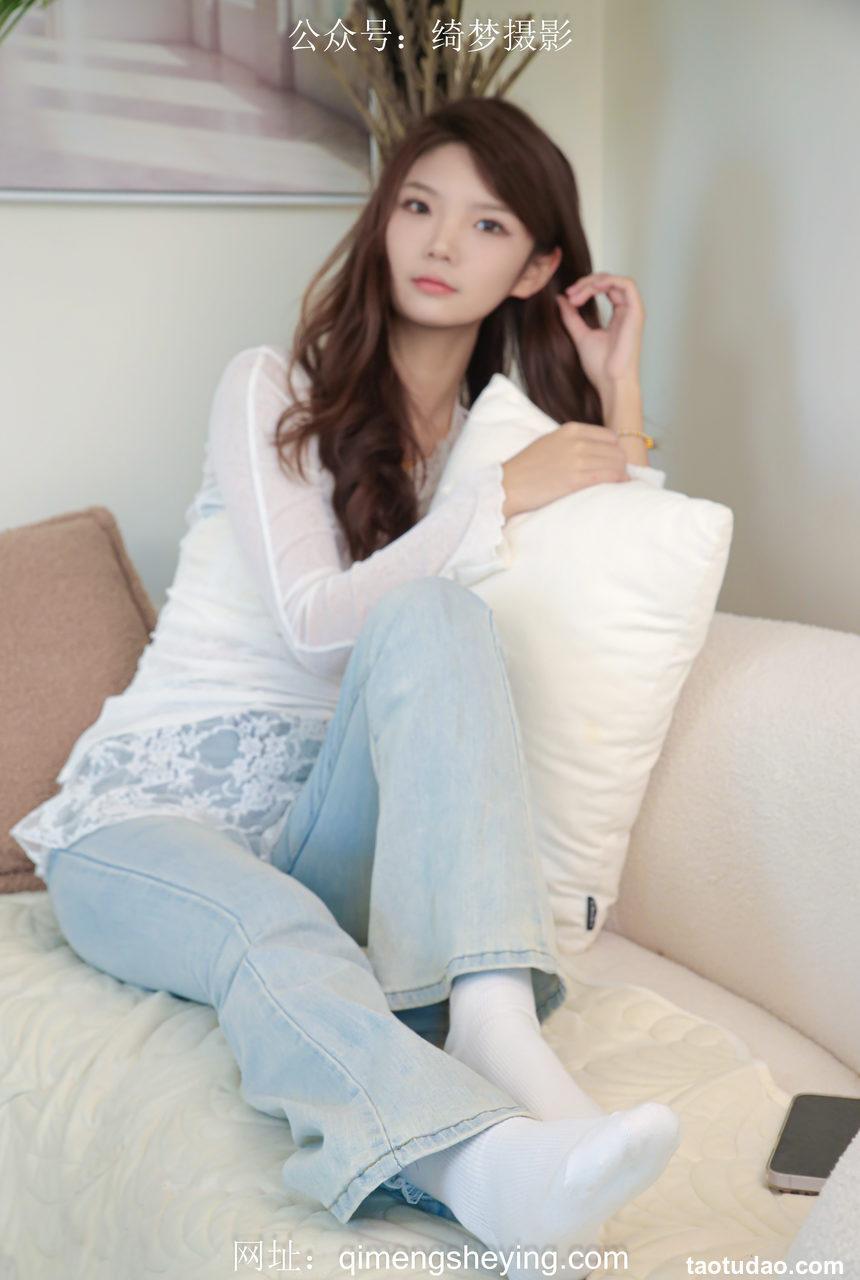 [绮梦摄影] 2024.11.10 NO.079 伊伊 珍藏无修无水印版 [189P+1V-45.27G]