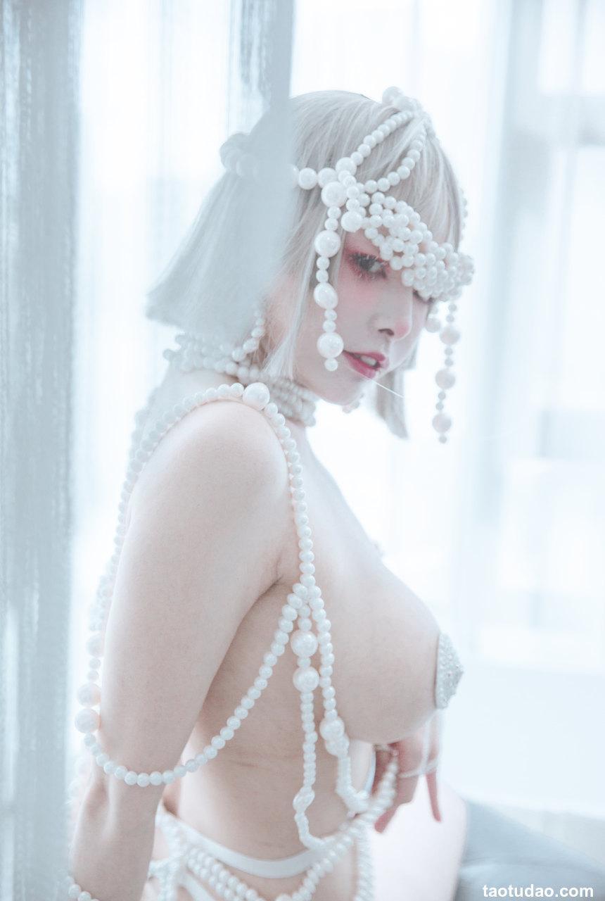 秋和柯基 - NO.93 珍珠夫人 [72P-696MB]