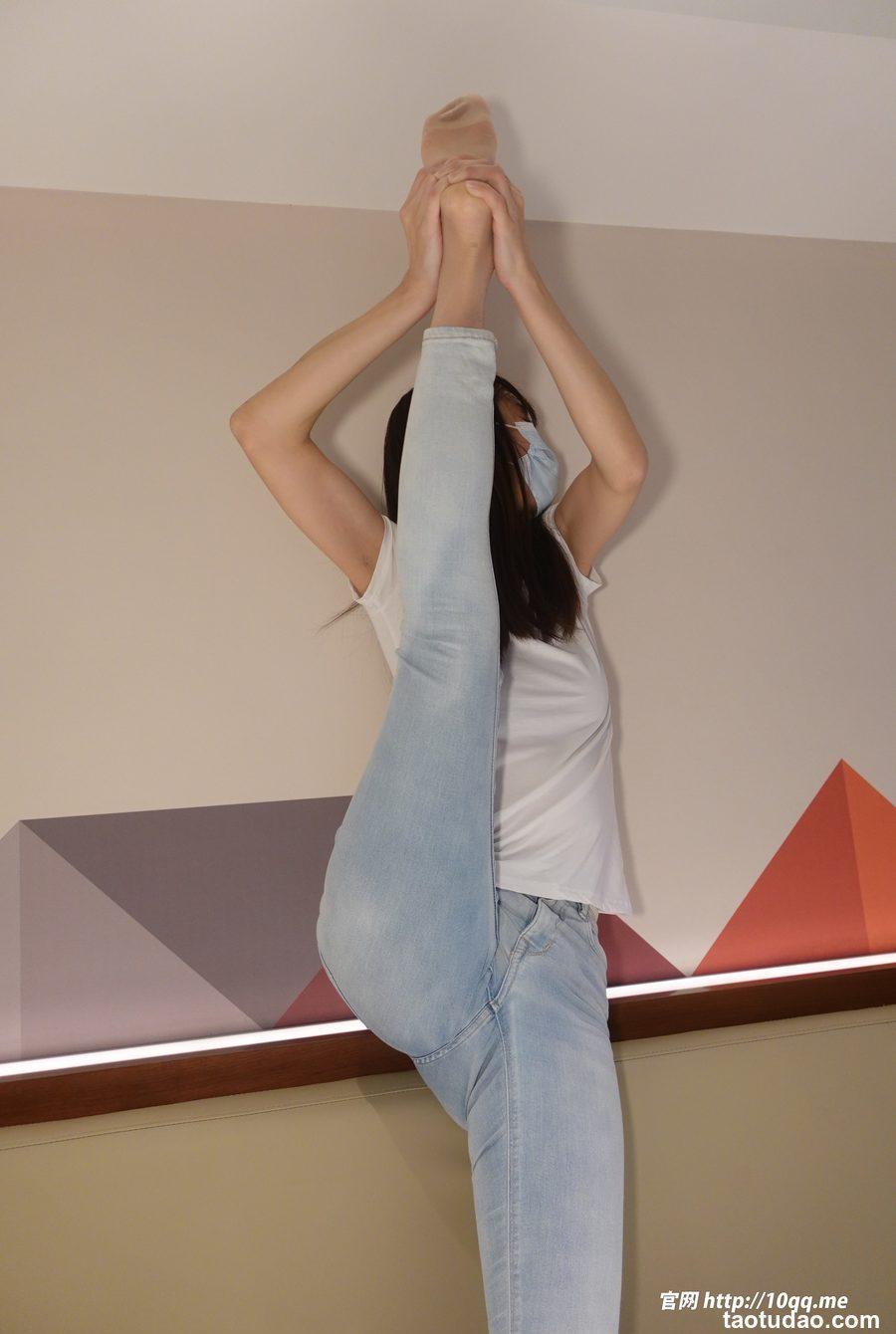 [ROSI口罩系列]2023.12.13 NO.2740[83+1P／100MB]