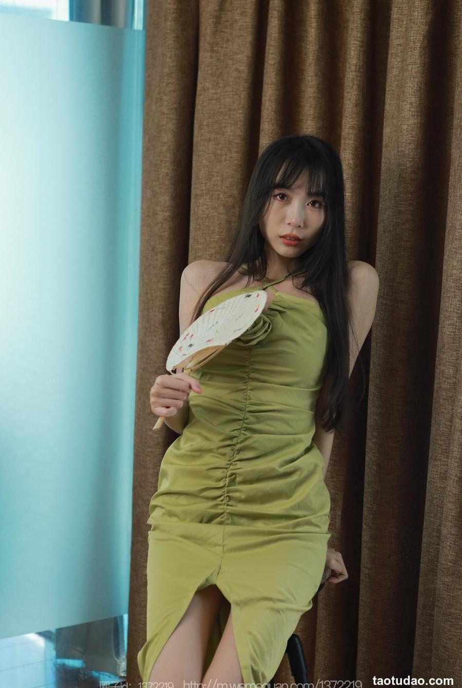 [IESS异思趣向] 2023.08.21 丝享家 1512 团团《高叉人生》[81P-84.7M]