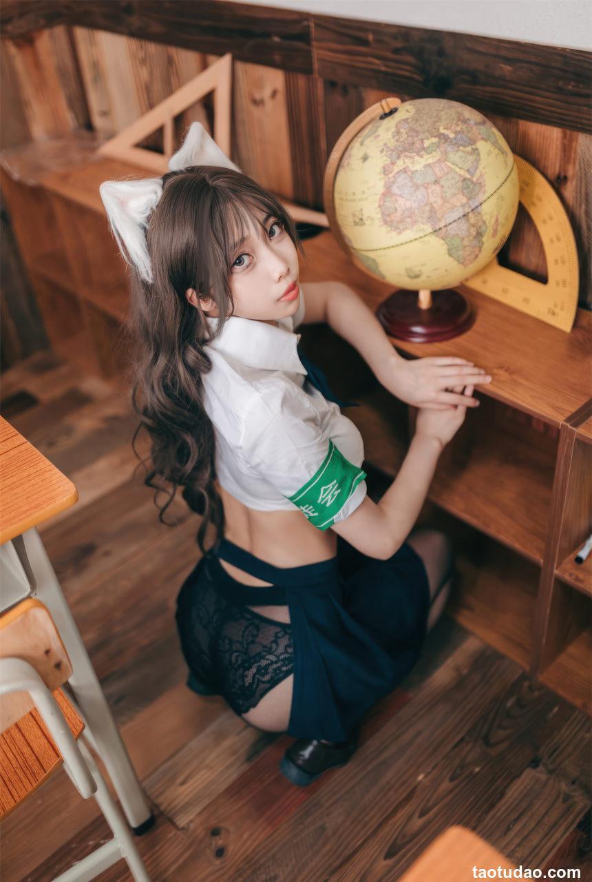 杏仁曲奇-生徒会坏猫猫 [52P-294MB]