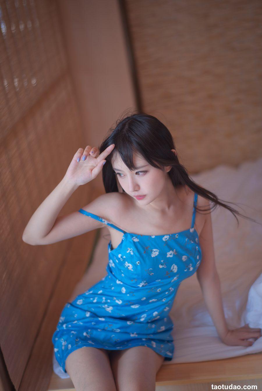 Shika小鹿鹿 – 蓝裙子 [16P-96MB]